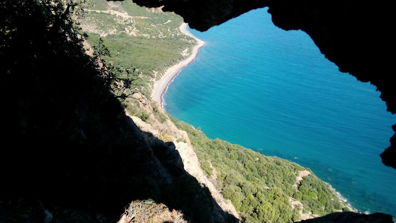 Tertenia Centro Daire Dış mekan fotoğraf